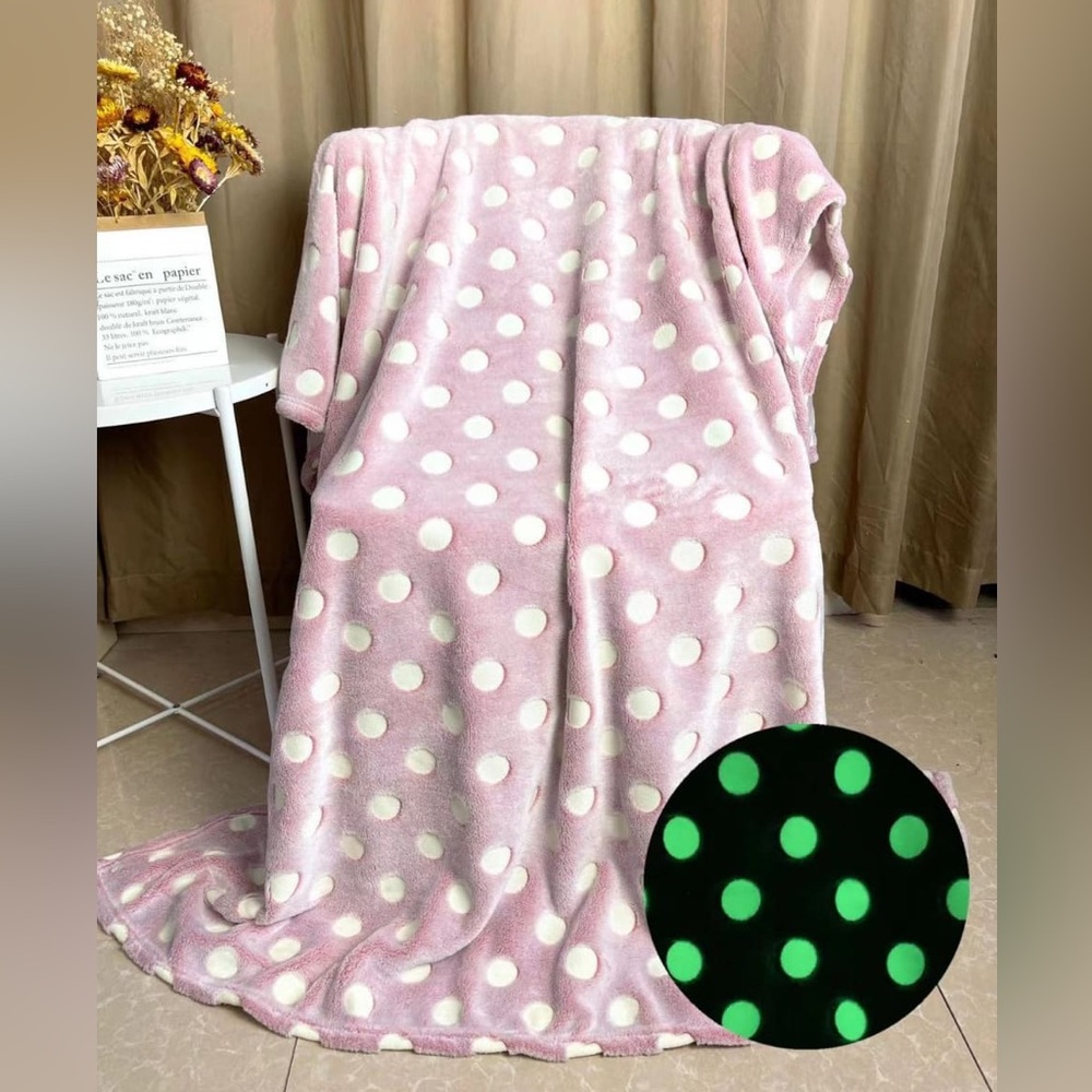 *PREMIUM NIGHT GLOW BLANKET* - Picture 1 of 1